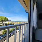 Le 44 Avec Balcon Vue Apartmán