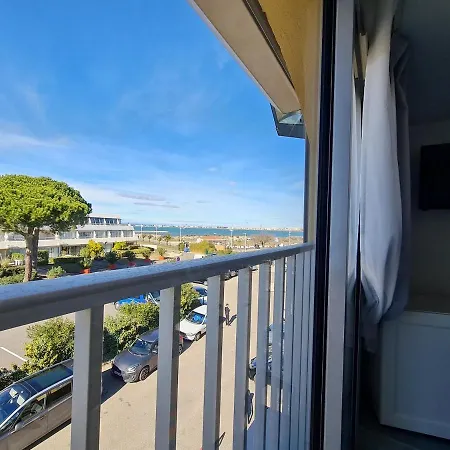 Le 44 Avec Balcon Vue Lejlighed