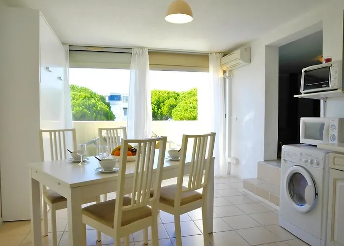 Le 44 Avec Balcon Vue Le Grau-du-Roi