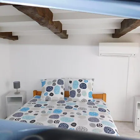 Le 44 Avec Balcon Vue