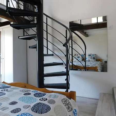 Le 44 Avec Balcon Vue Apartmán