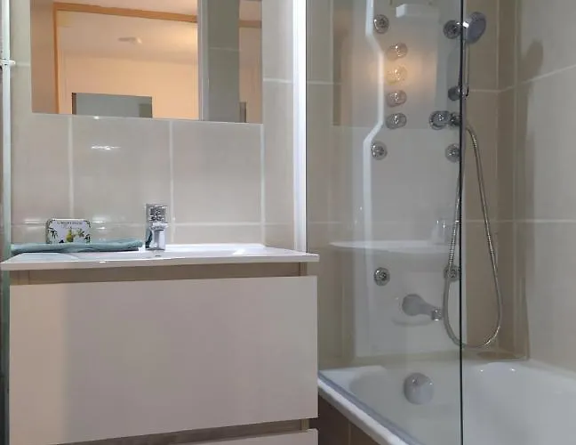 Le 44 Avec Balcon Vue 公寓 *